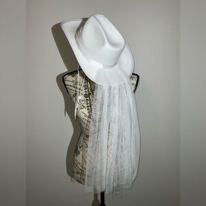 Show Me Your MuMu White Cowboy Hat with Veil